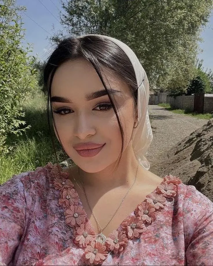 Elif - Çatalca Escort
