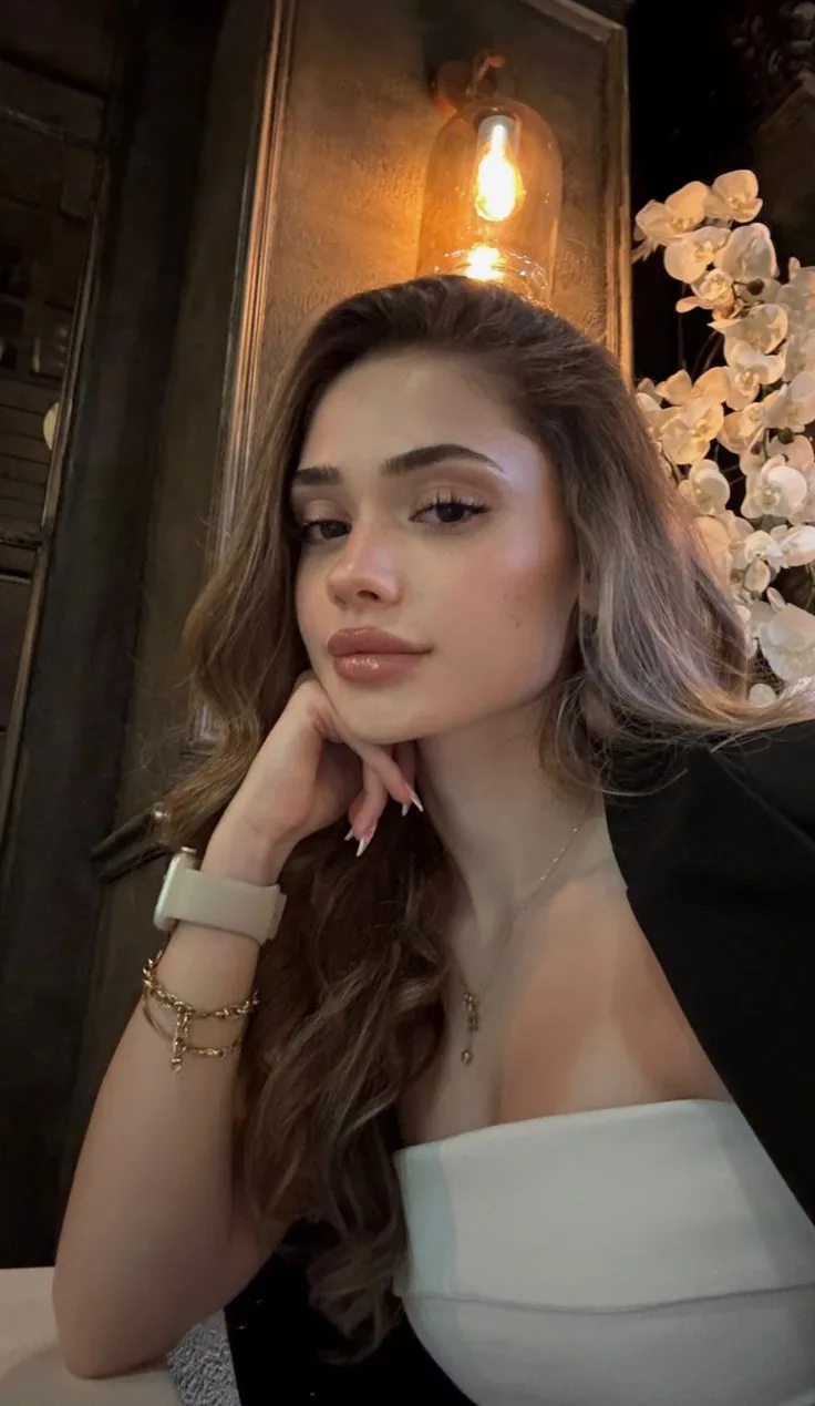Selen - Dağyenice, Çatalca Escort